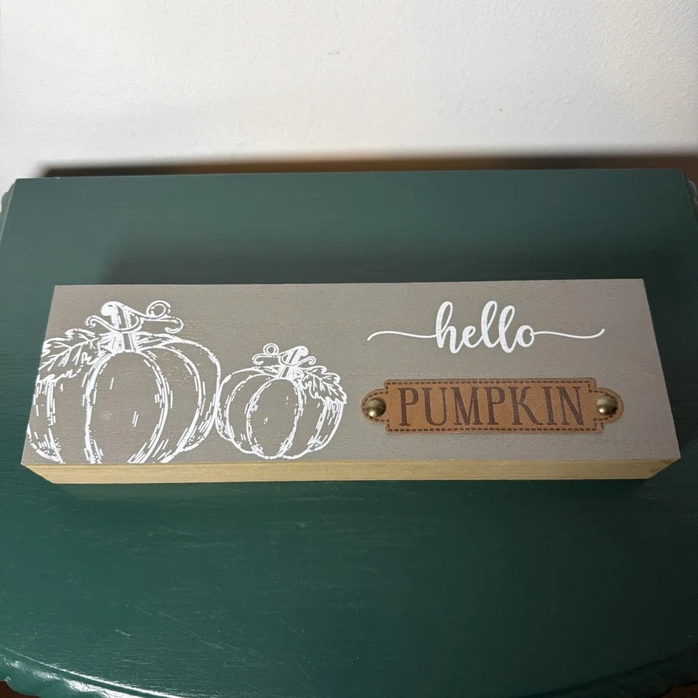 Wooden Hello Pumpkin Free Standing Decorative Sign Plaque Fall Autumn Halloween